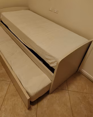 Divano letto + letto a scomparsa
