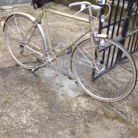Bicicletta da uomo da strada degli anni '80 
