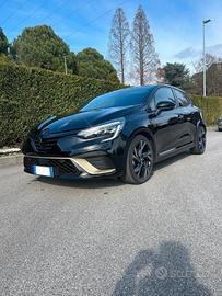 1.6 E-Tech full hybrid Engineered 145cv auto