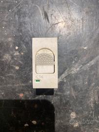 Interruttore magnetotermico C16 btcino