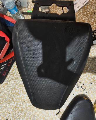 sella più bauletto scouter RS 50 cc