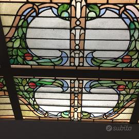 Vetrate legate a piombo antiche