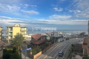 BILOCALE VISTAMARE CON POSTO AUTO