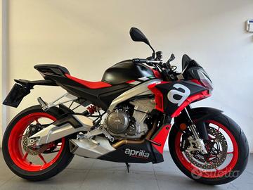 Aprilia Tuono 660