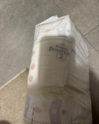 Pampers progressi taglia 2