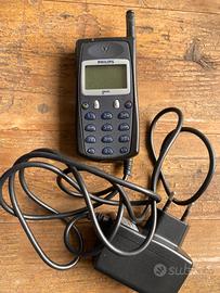 Cellulare Philips genie
