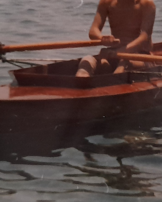Canoa da Canottaggio DA RISTRUTTURARE
