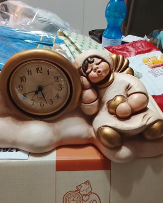 angioletto con orologio