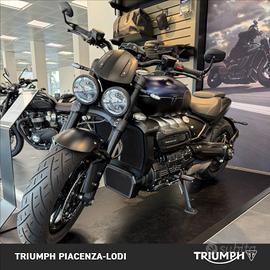 TRIUMPH Rocket III 2500 Storm R