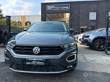 Volkswagen T-Roc 2.0 TDI SCR 4MOTION Advanced Blue