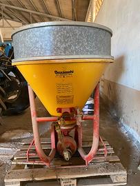 Spandiconcime spto 500 5 q.li