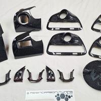 Fibra di carbonio abarth