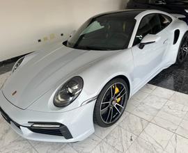 PORSCHE 911 Turbo S Coupé 650cv PDK