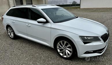 Skoda Superb Style