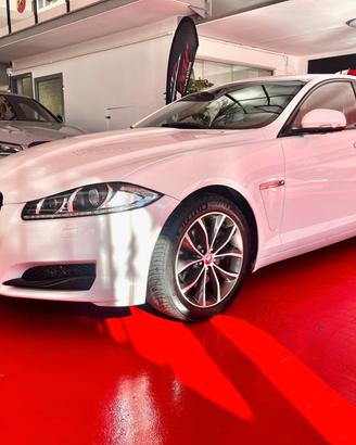 JAGUAR XF 2,2 D LUXURY 190CV PELLE TOTALE NAVIGATO