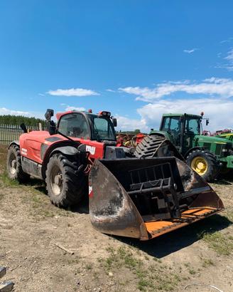 Manitou sollevatore telescopico usato modello MLT 