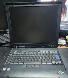 IBM ThinkPad A31 Vintage - Estetica eccellente 
