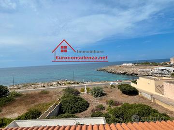 Appartamento con terrazzo vista mare