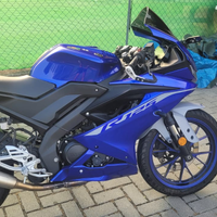 Moto yamaha yzf-r125 2021