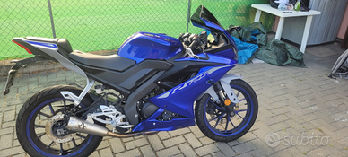 Moto yamaha yzf-r125 2021