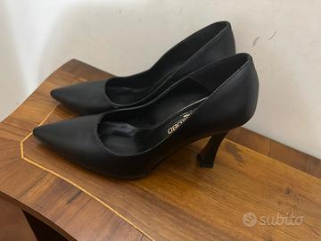 Decoltè nere Numero 38