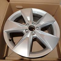 Volvo XC40 cerchi da 18" nuovi 
