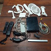 Nintendo WII completa di joystick.