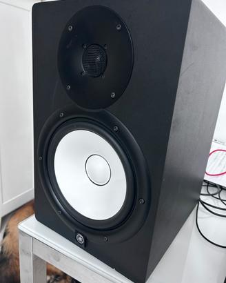 yamaha hs8