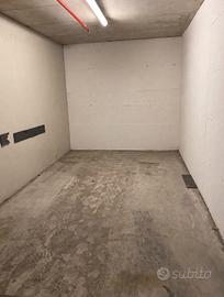 box di 14 mq zona Piola-Citta' studi