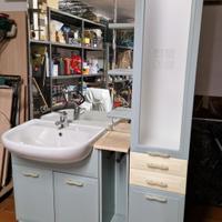 mobile bagno con lavandino incassato e colonna 