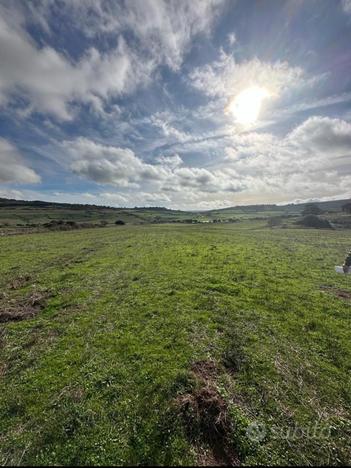 Terreno agricolo irriguo edificabile esposto a sud