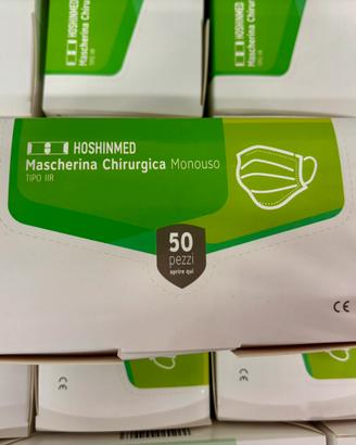 Mascherine chirurgiche nuove sigillate