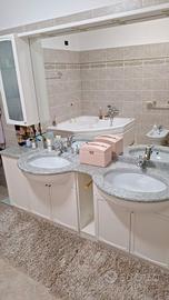 mobile bagno, poltrona, cucina, vasca idromassaggi