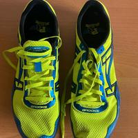 SCARPE ATLETICA chiodate marca BROOKS mis.43