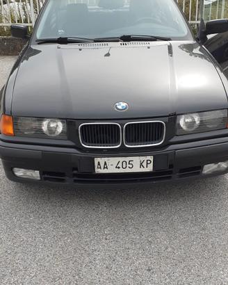 bmw 320i coupé 