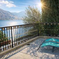 Como Terrace Lake View
