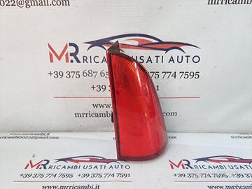 STOP FANALE POSTERIORE DESTRO MERCEDES Vito W639 2