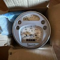 Contachilometri Vespa PX125-150-200 MilleniumNUOVO