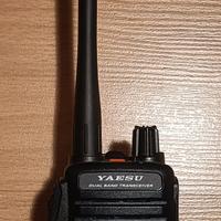 YAESU Ft-65