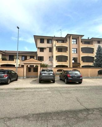 3 LOCALI A TRECATE