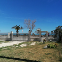 Vieste villetta trilocale fronte spiaggia