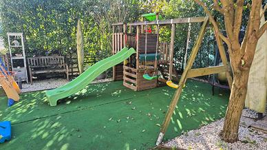 Struttura parco giochi legno