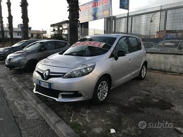 Renault Scenic Scénic XMod 1.5 dCi 95CV 70 KW Limi