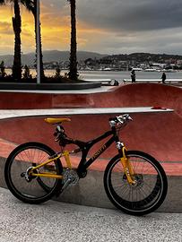 Mountain Bike Finotti  Biammortizzata