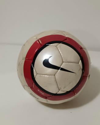 Pallone NIKE  Total 90 calcio per allenamento