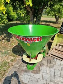 Spandiconcime 400 litri per trattore