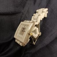 Orologio analogico Fendi in ceramica bianca