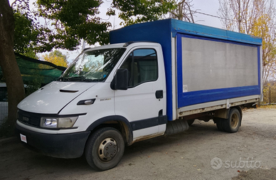 Daily iveco centinato