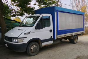 Daily iveco centinato