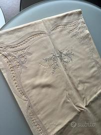 Tovaglia 270x145 pizzo di Cantù e tovaglioli